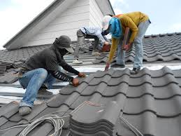 Best Roof Installation  in Lewistown, MT